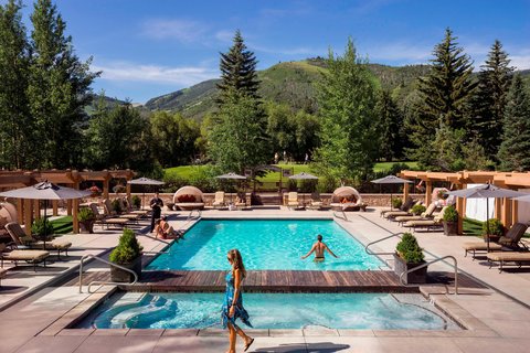 In-room jacuzzi at Hotel Park City, Autograph Collection in Park City