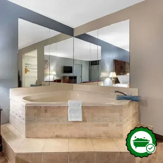 Hotels with jacuzzi in room in Aiken