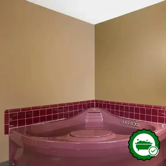 Hotels with jacuzzi in room in Baker City