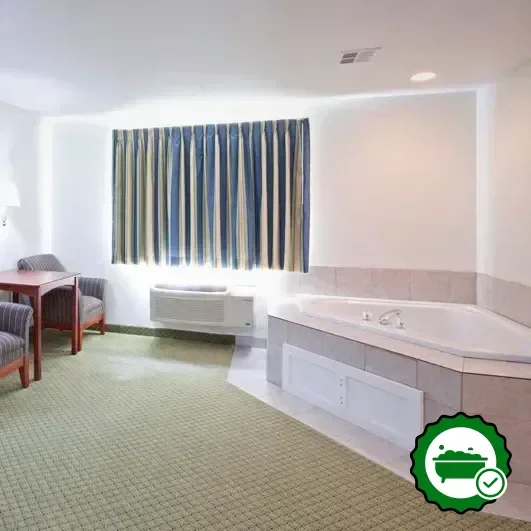 Hotels with jacuzzi in room in Becker
