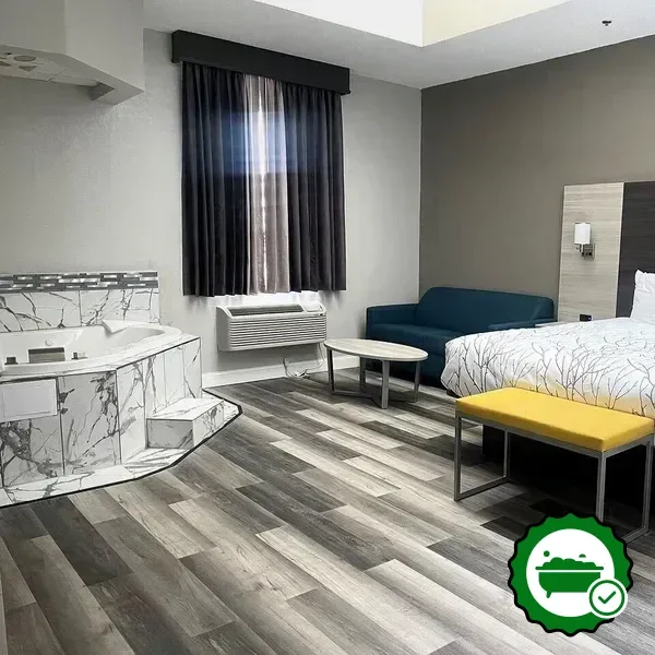 Hotels with jacuzzi in room in Belle Plaine