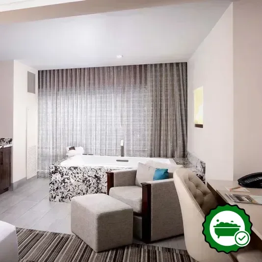 Hotels with jacuzzi in room in Black Hawk