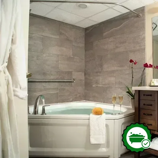Hotels with jacuzzi in room in Blowing Rock