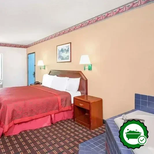 Hotels with jacuzzi in room in Blythewood