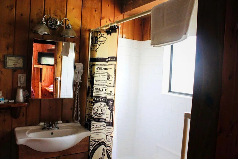 Hotels with jacuzzi in room in Boulder