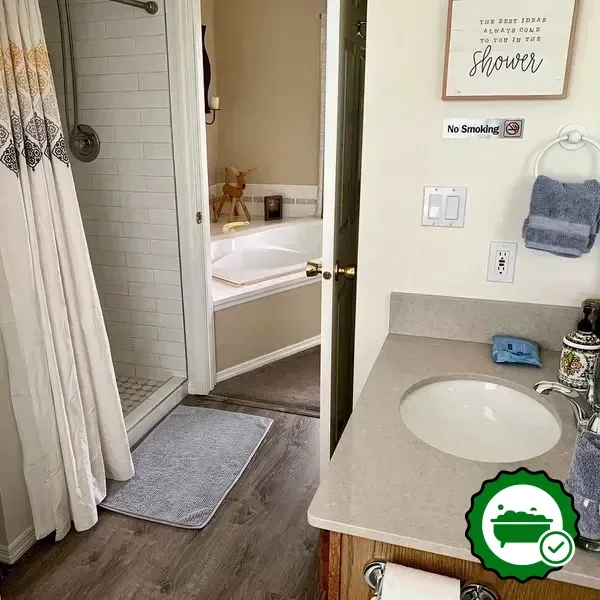 Hotels with jacuzzi in room in Bozeman