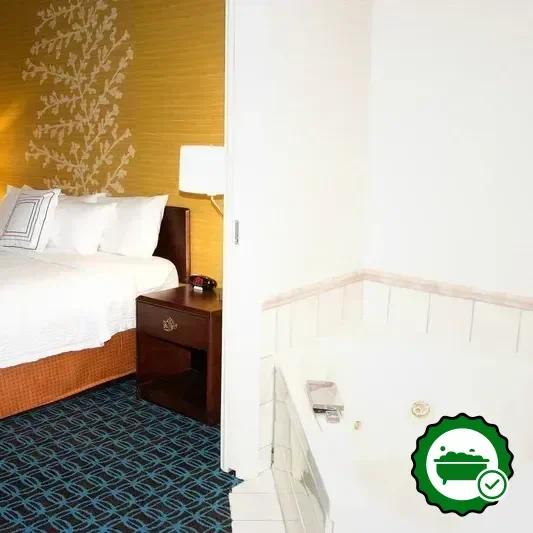 Hotels with jacuzzi in room in Butler