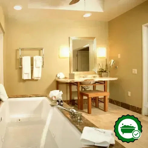 Hotels with jacuzzi in room in Cabazon