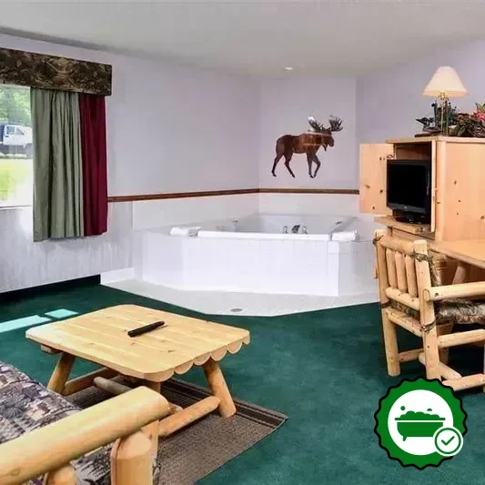 Hotels with jacuzzi in room in Chetek
