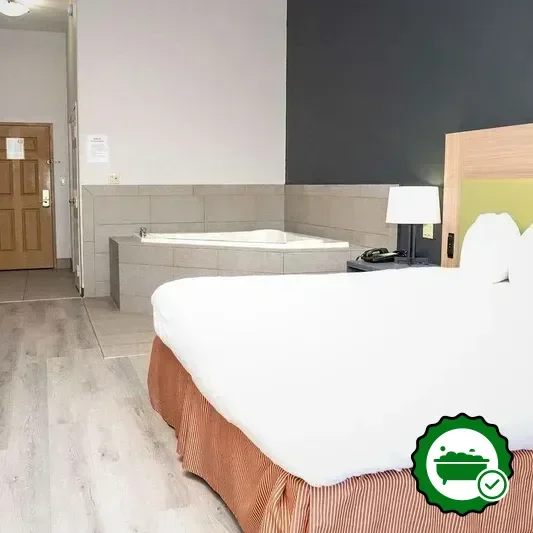 Hotels with jacuzzi in room in College Station