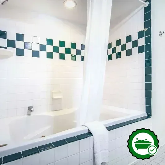 Hotels with jacuzzi in room in Columbus