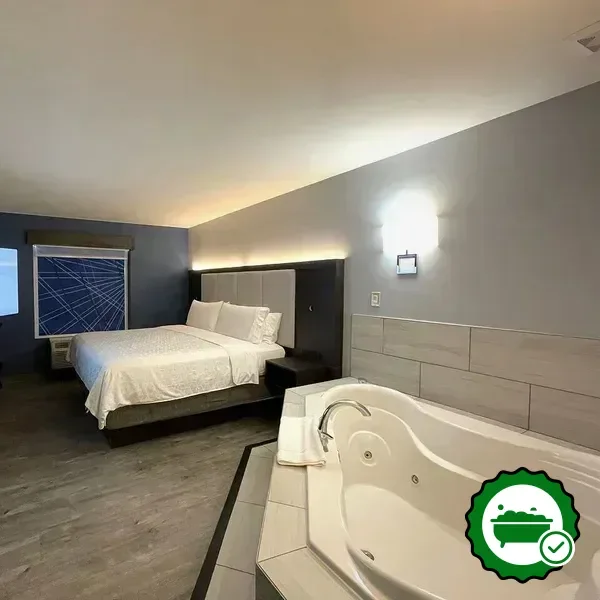 Hotels with jacuzzi in room in Elkridge