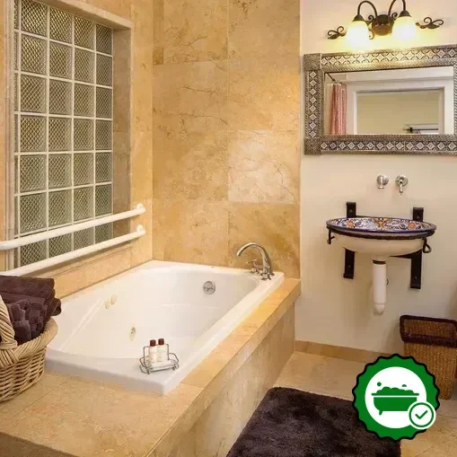 Hotels with jacuzzi in room in Farmington