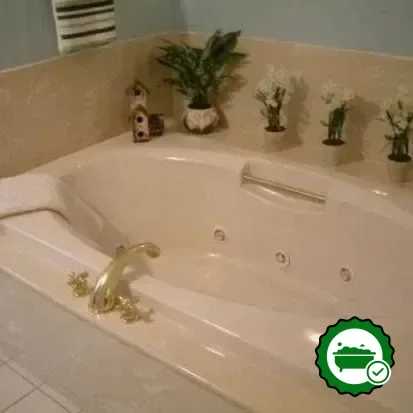 Hotels with jacuzzi in room in Granby