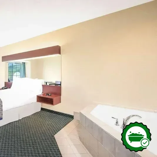 Hotels with jacuzzi in room in Hamburg