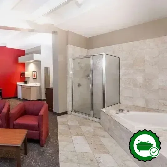 Hotels with jacuzzi in room in Hammond