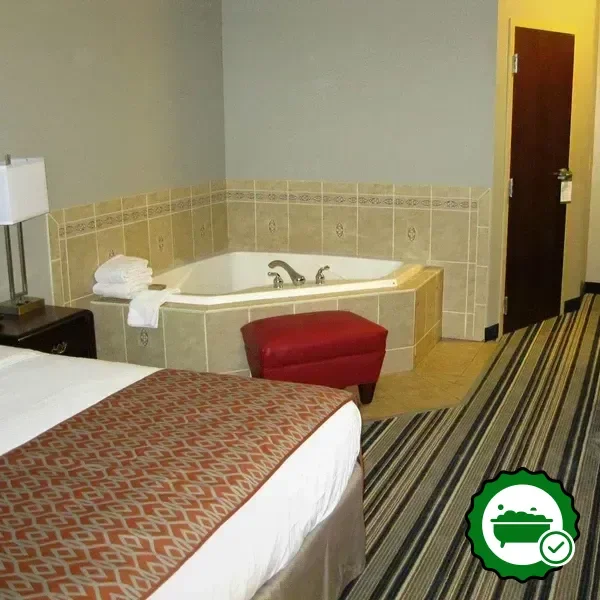 Hotels with jacuzzi in room in Harrisburg