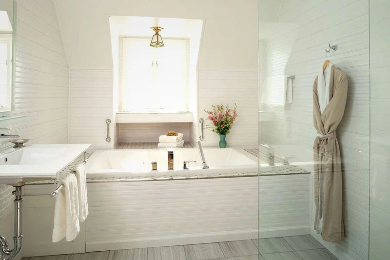 Hotels with jacuzzi in room in Hawley