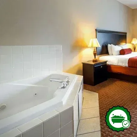 Hotels with jacuzzi in room in Hopewell