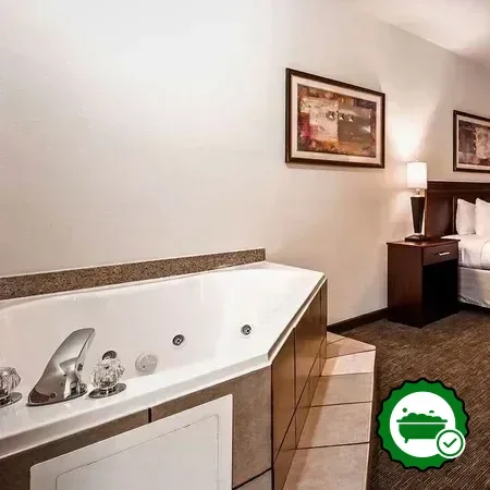 Hotels with jacuzzi in room in Jacksonville