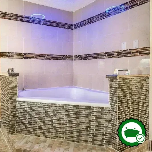 Hotels with jacuzzi in room in Janesville