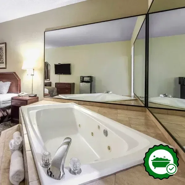 Hotels with jacuzzi in room in Johnson City