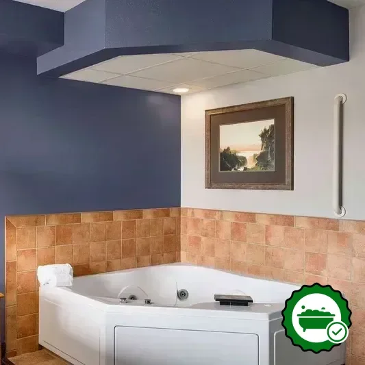 Hotels with jacuzzi in room in Laramie