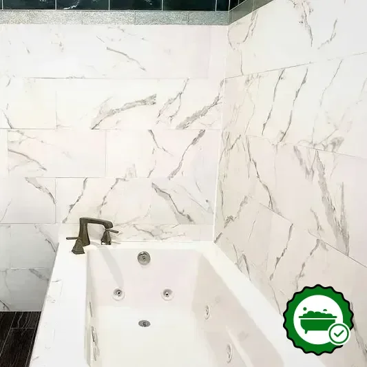 Hotels with jacuzzi in room in Latimer
