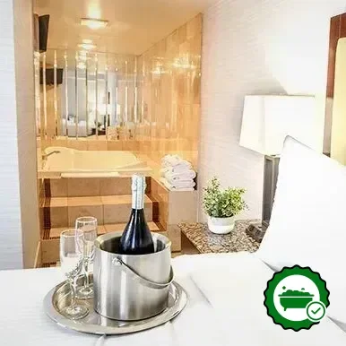Hotels with jacuzzi in room in Madison