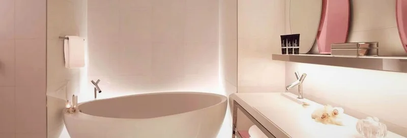 Hotels with jacuzzi in room in Miami Beach
