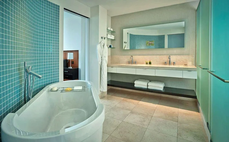 Hotels with jacuzzi in room in Naperville