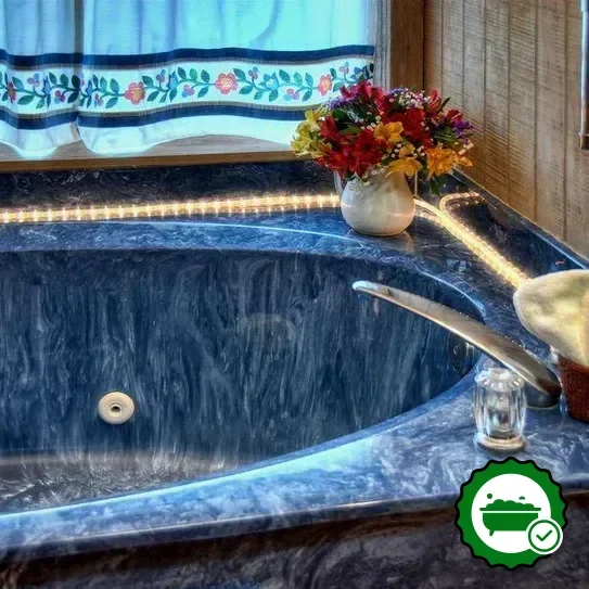 Hotels with jacuzzi in room in New Braunfels