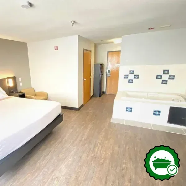 Hotels with jacuzzi in room in Pinetop Lakeside