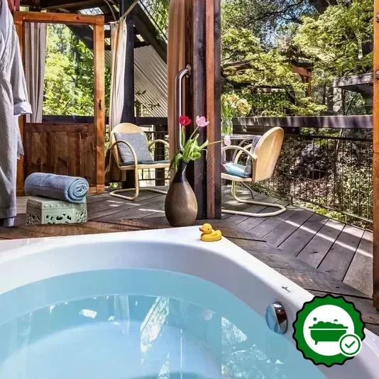 Hotels with jacuzzi in room in Placerville