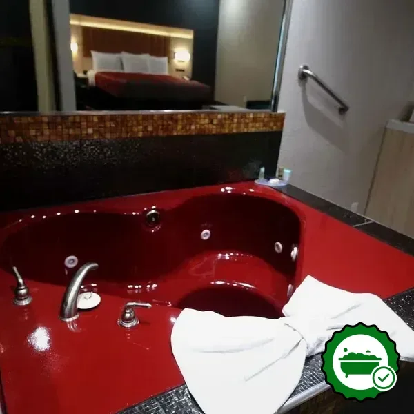 Hotels with jacuzzi in room in Rialto