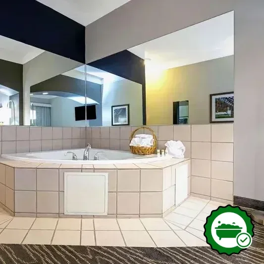 Hotels with jacuzzi in room in Ripon