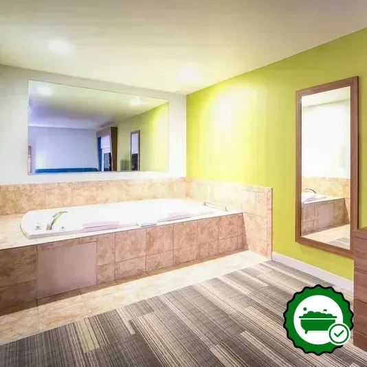 Hotels with jacuzzi in room in Rocky Mount