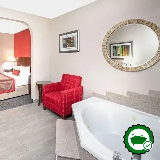 Hotels with jacuzzi in room in Roswell