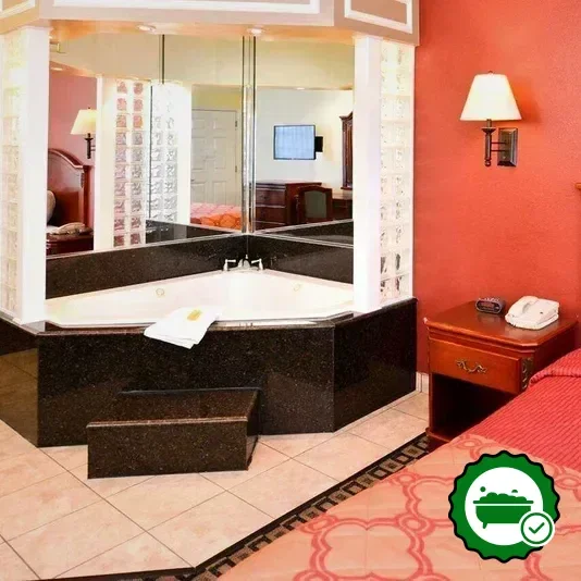 Hotels with jacuzzi in room in San Bernardino