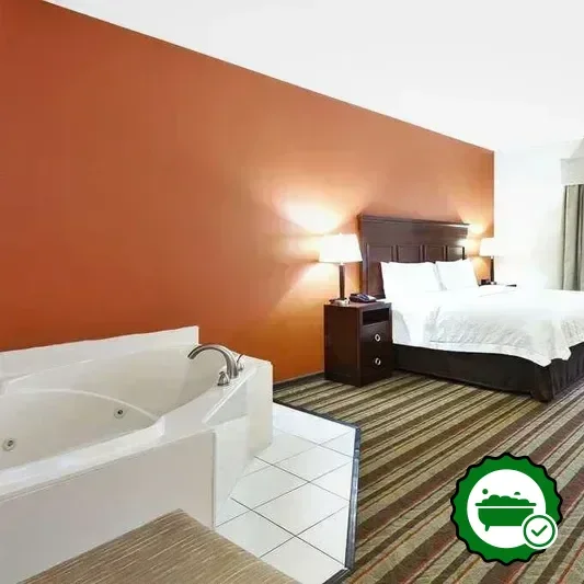Hotels with jacuzzi in room in Southgate
