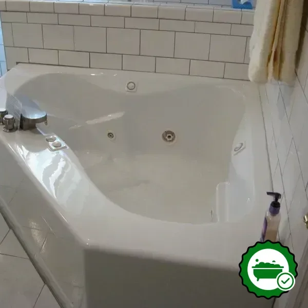 Hotels with jacuzzi in room in Steubenville