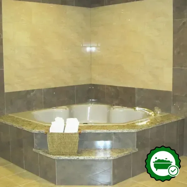 Hotels with jacuzzi in room in Tuscola