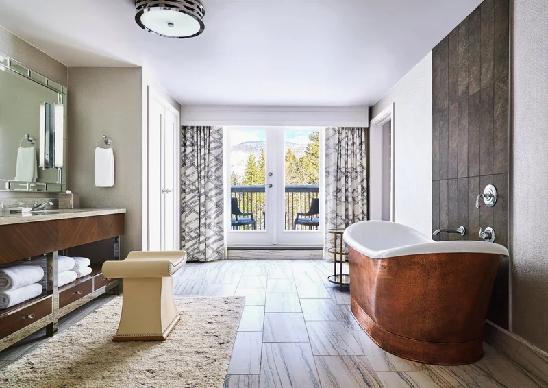 Hotels with jacuzzi in room in Vail