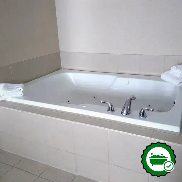 Hotels with jacuzzi in room in Waterford
