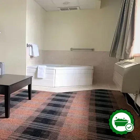 Hotels with jacuzzi in room in Waupun