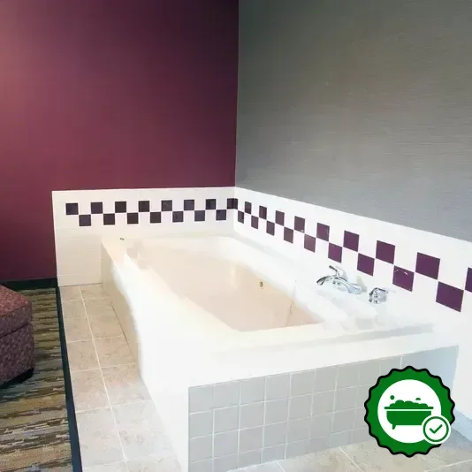 Hotels with jacuzzi in room in Wauseon