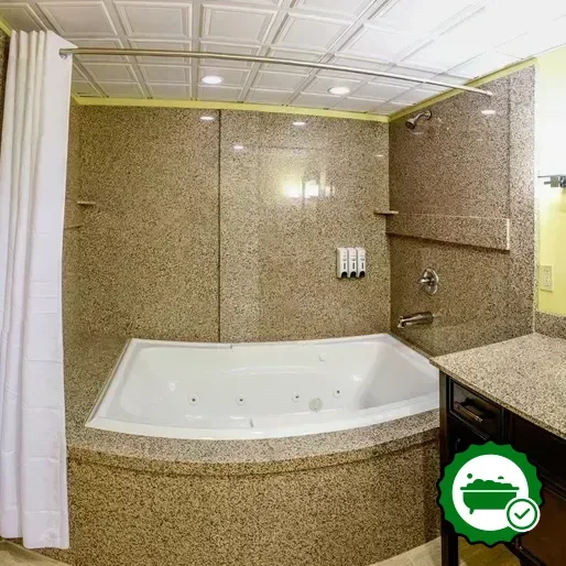 Hotels with jacuzzi in room in Wilmore